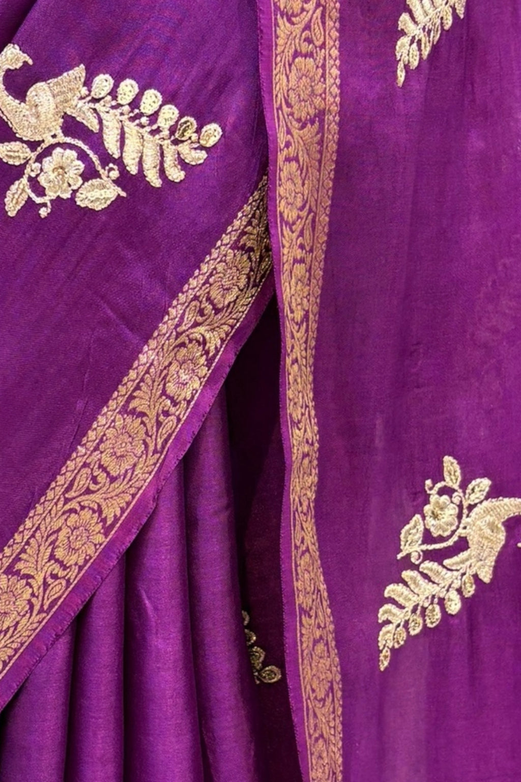Peacock pure dola silk zari saree - Violet