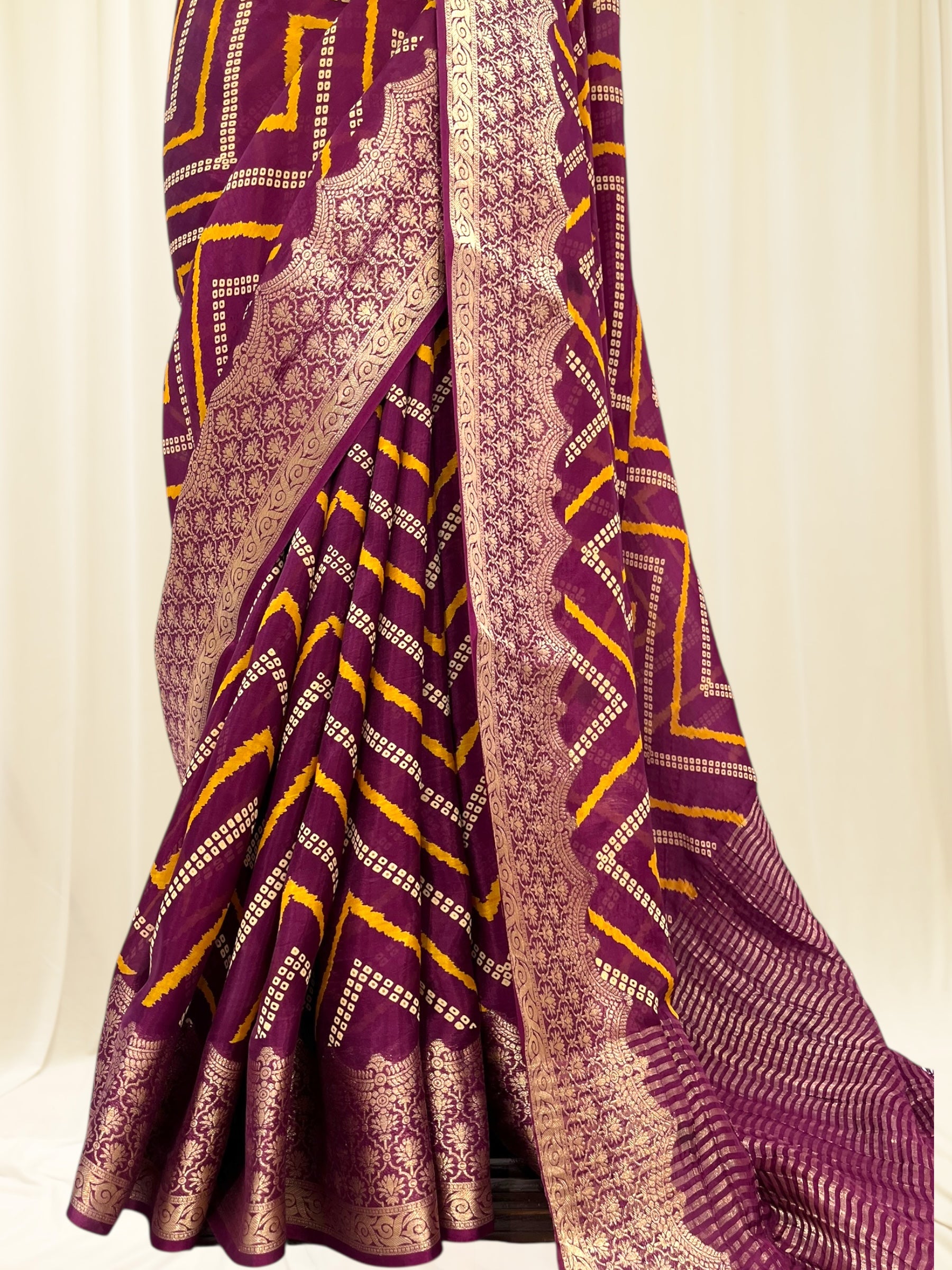 Zari organza leheriya saree - Wine