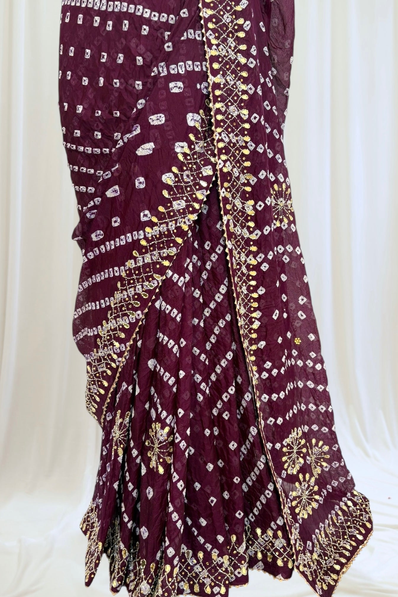Pure viscose bandhani saree - Wine
