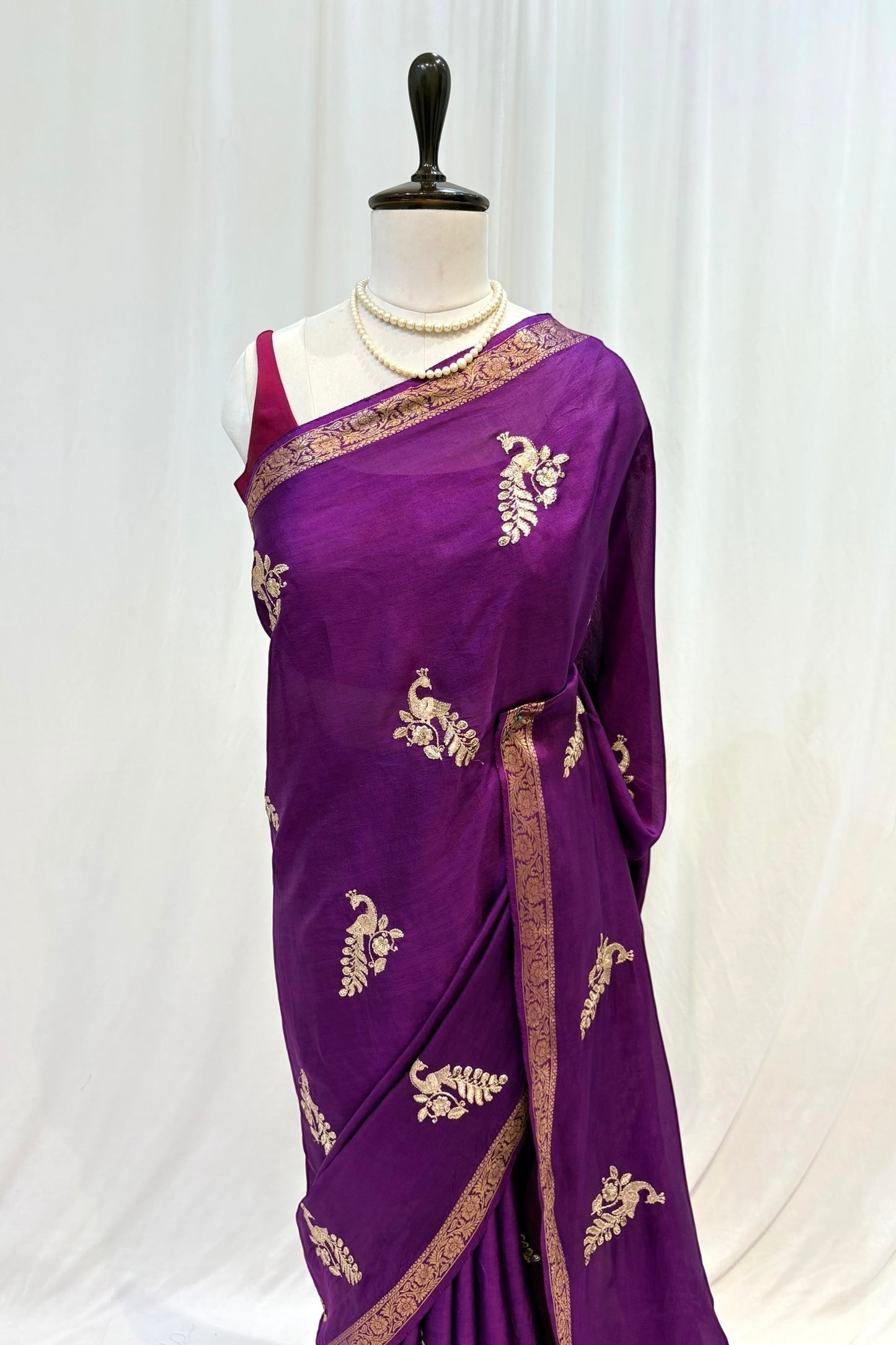 Peacock pure dola silk zari saree - Violet