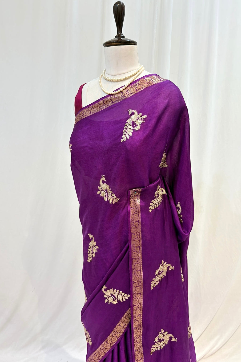 Peacock pure dola silk zari saree - Violet