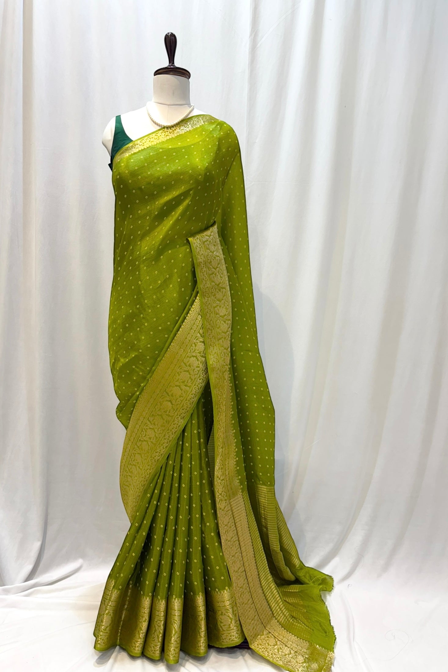 Bandhani print soft organza saree - Parrot green