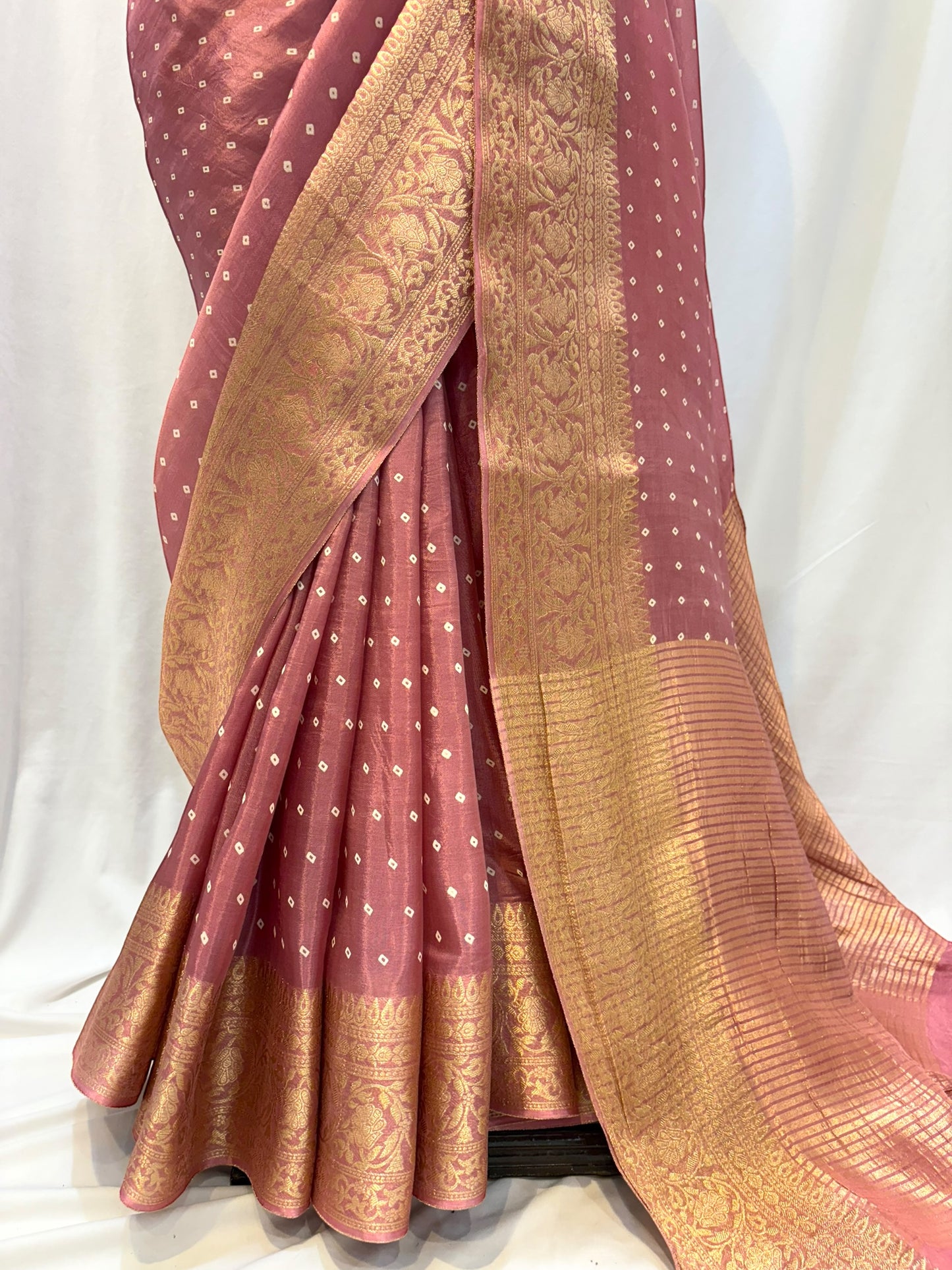 Bandhani print soft organza saree - Onion pink