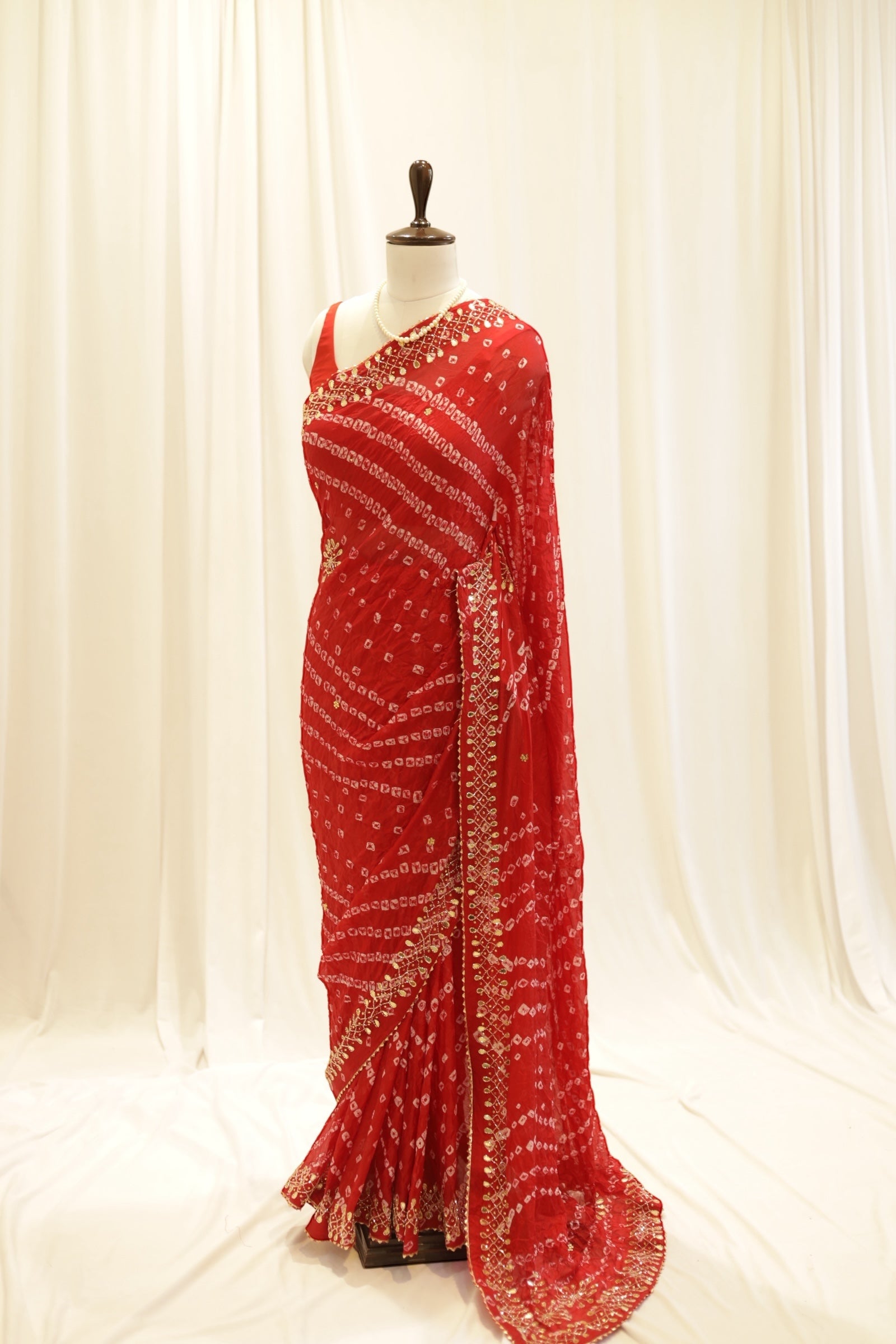 Pure viscose bandhani saree - Red