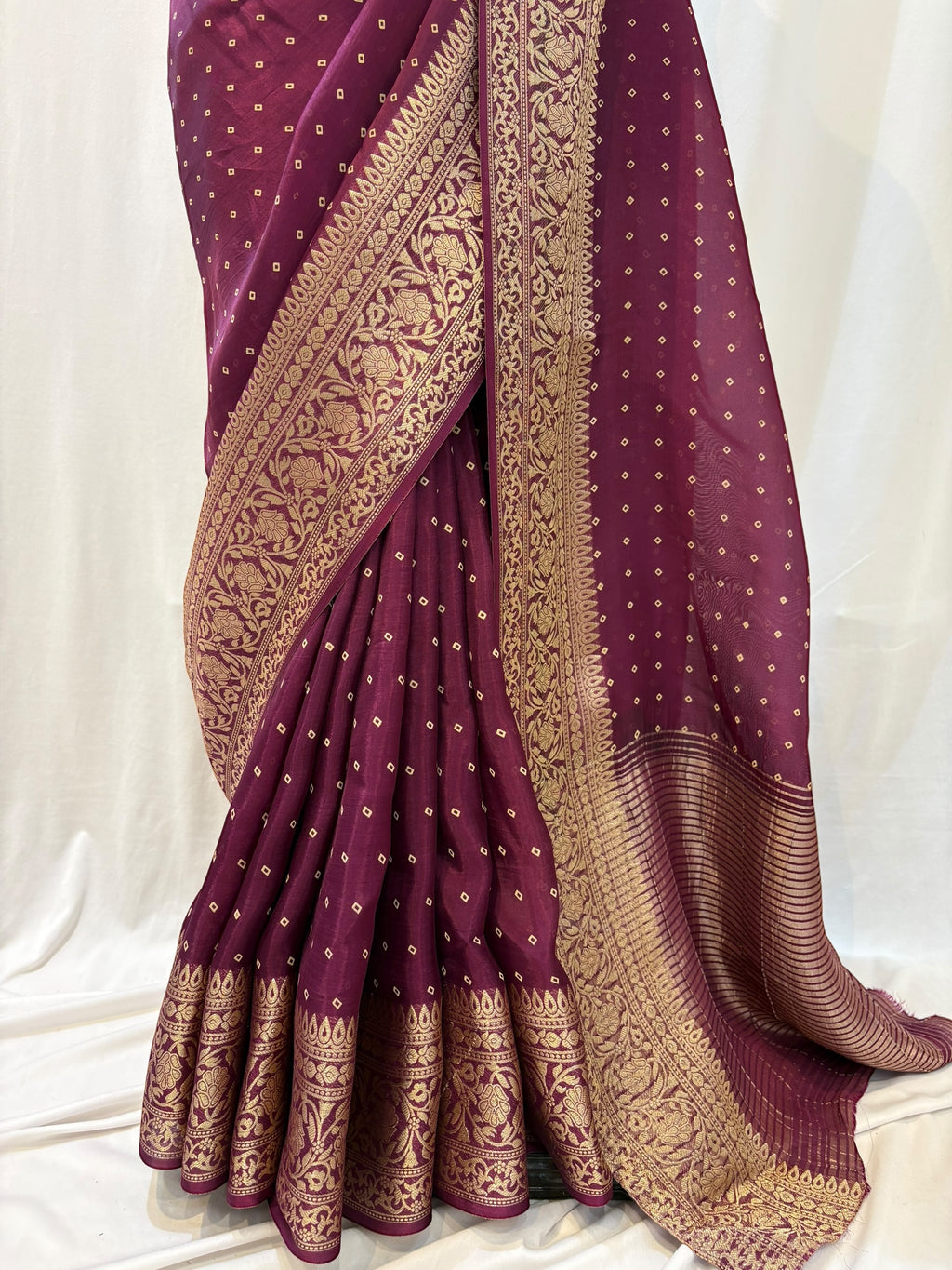 Bandhani print soft organza saree - Wine