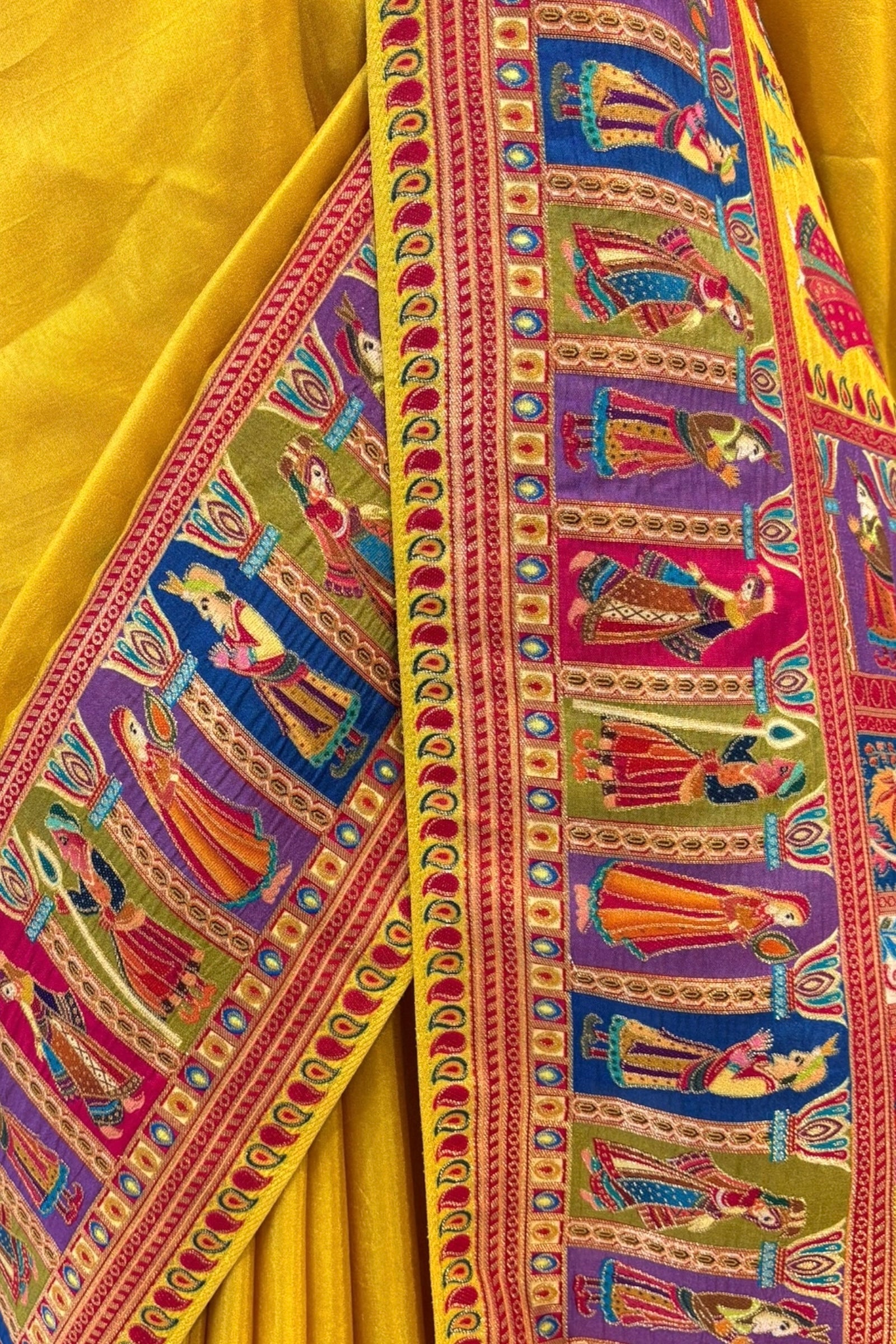 Position print soft silk saree - Yellow