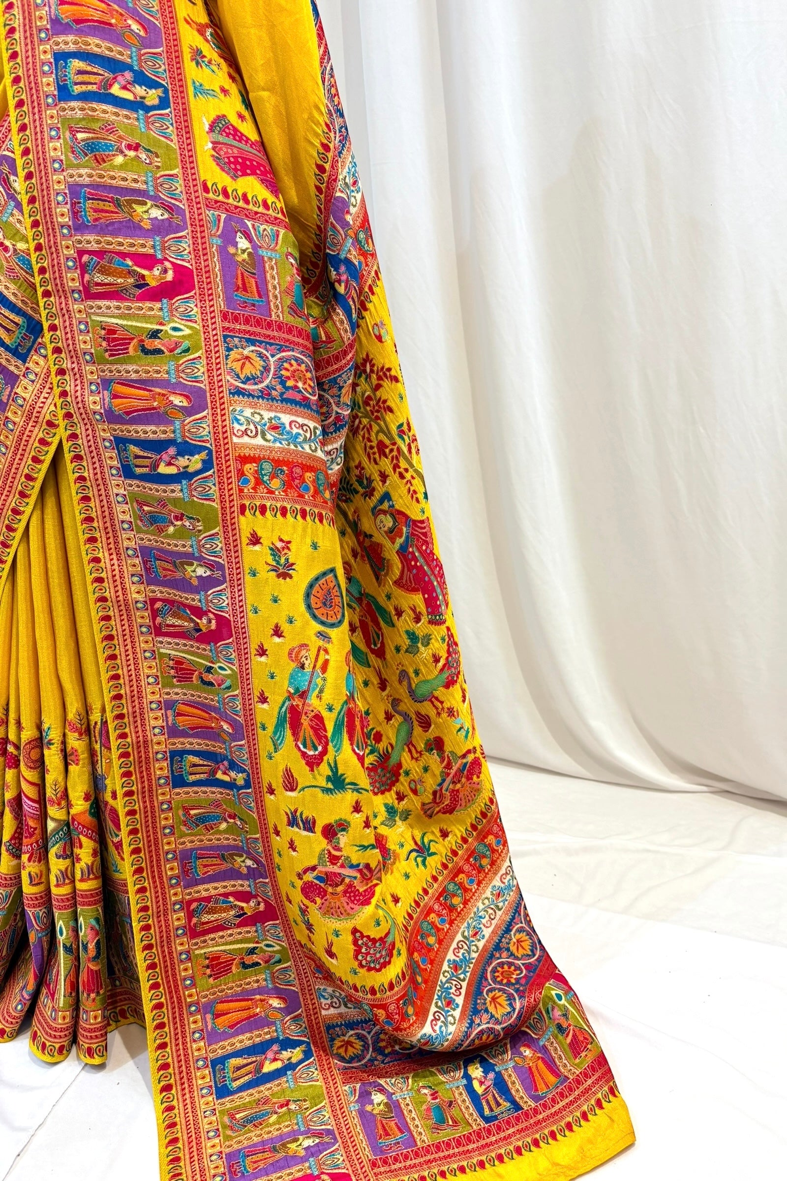 Position print soft silk saree - Yellow