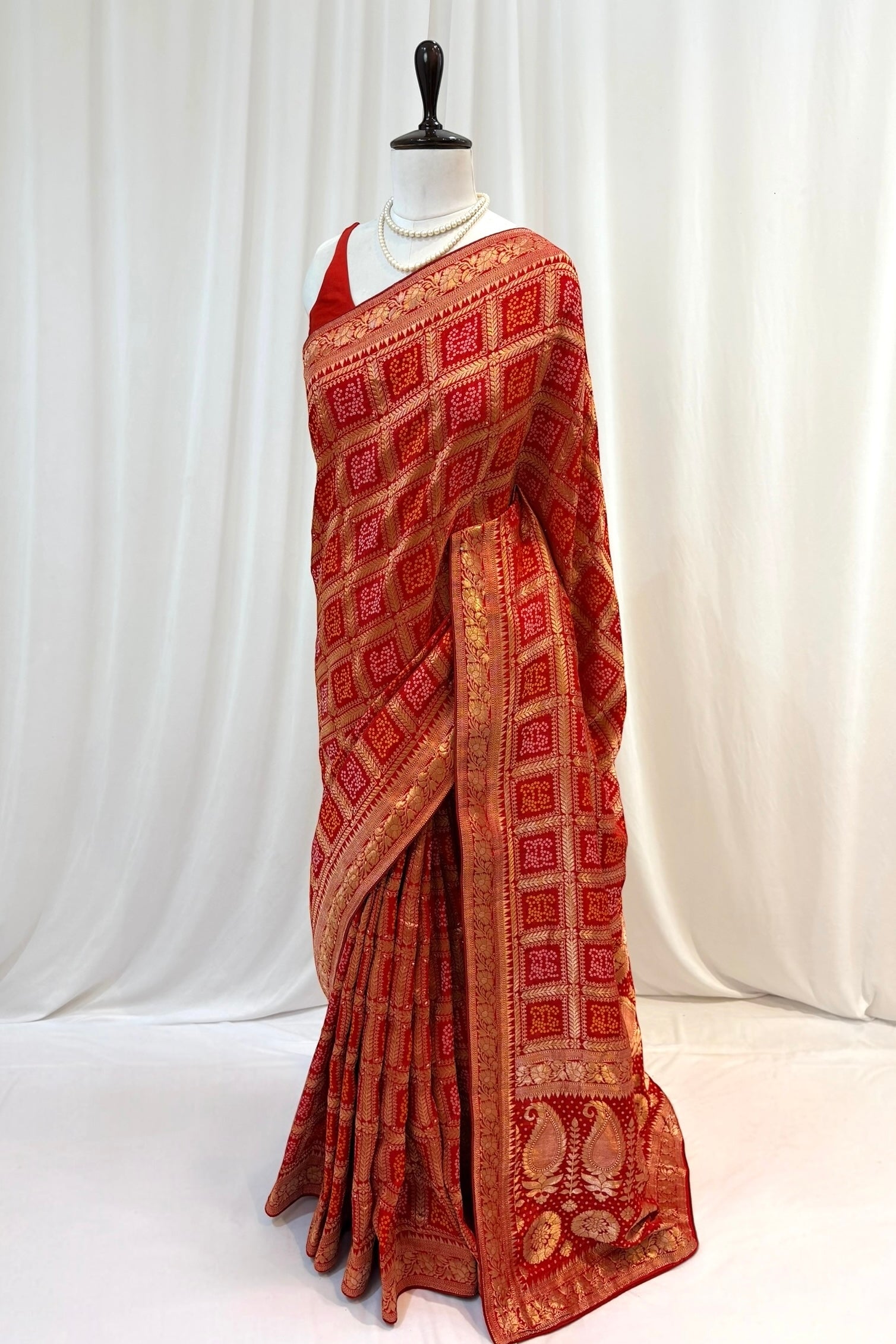 Red zari bandhani saree
