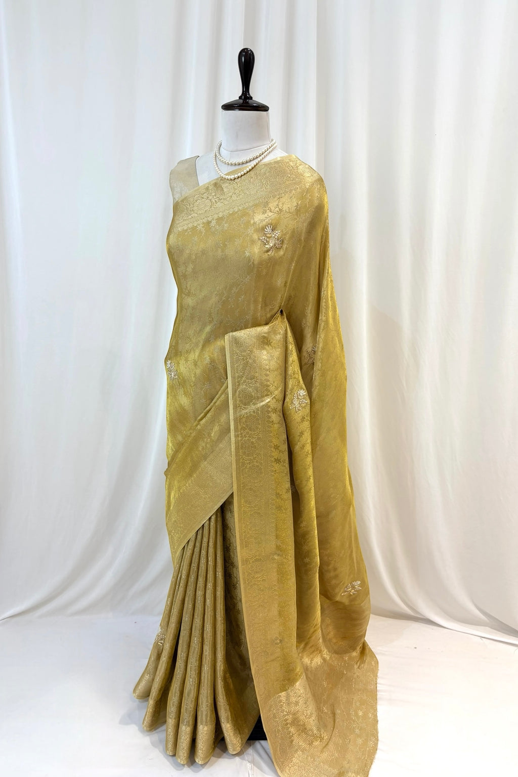 Soft tissue saree - Golden