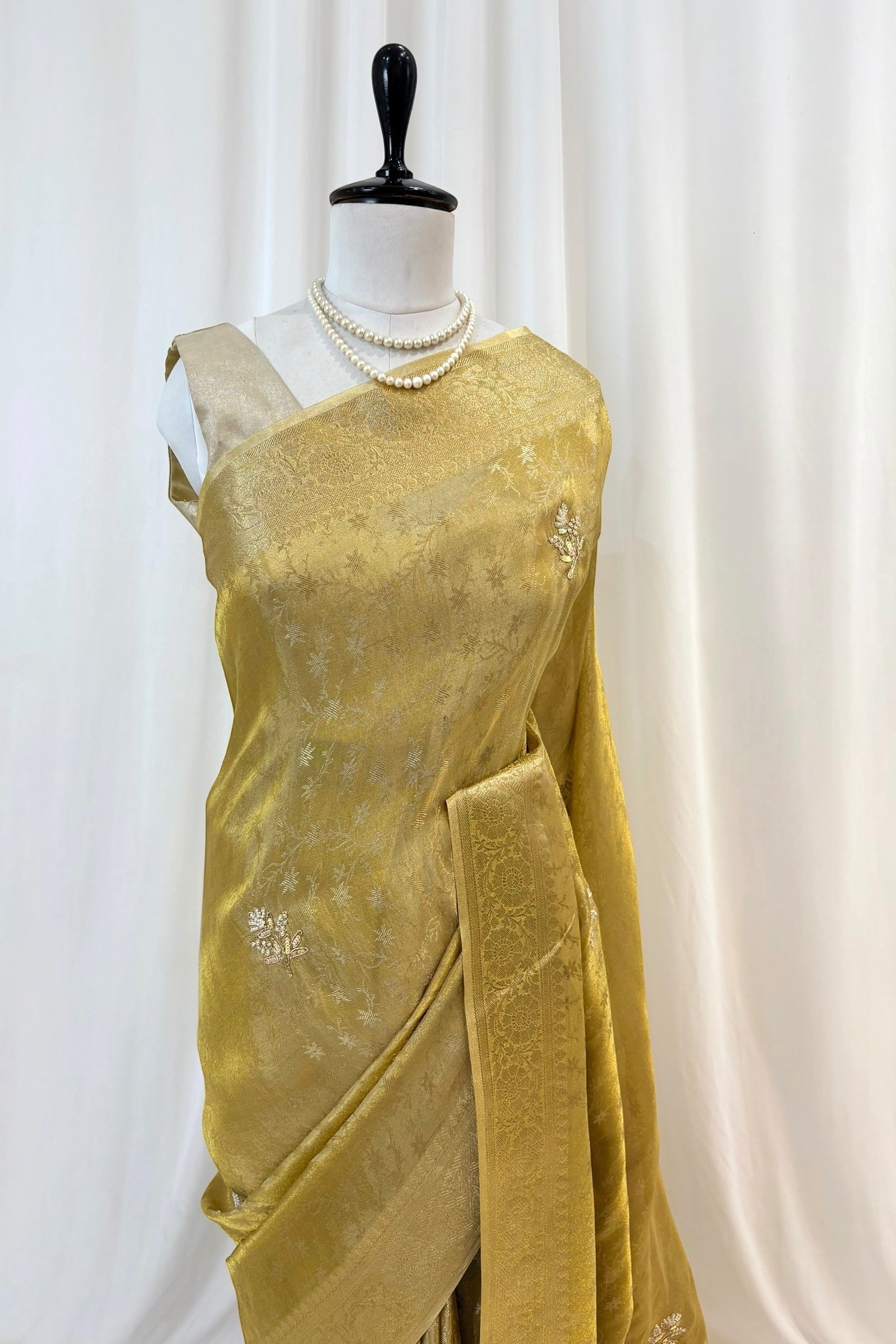 Soft tissue saree - Golden