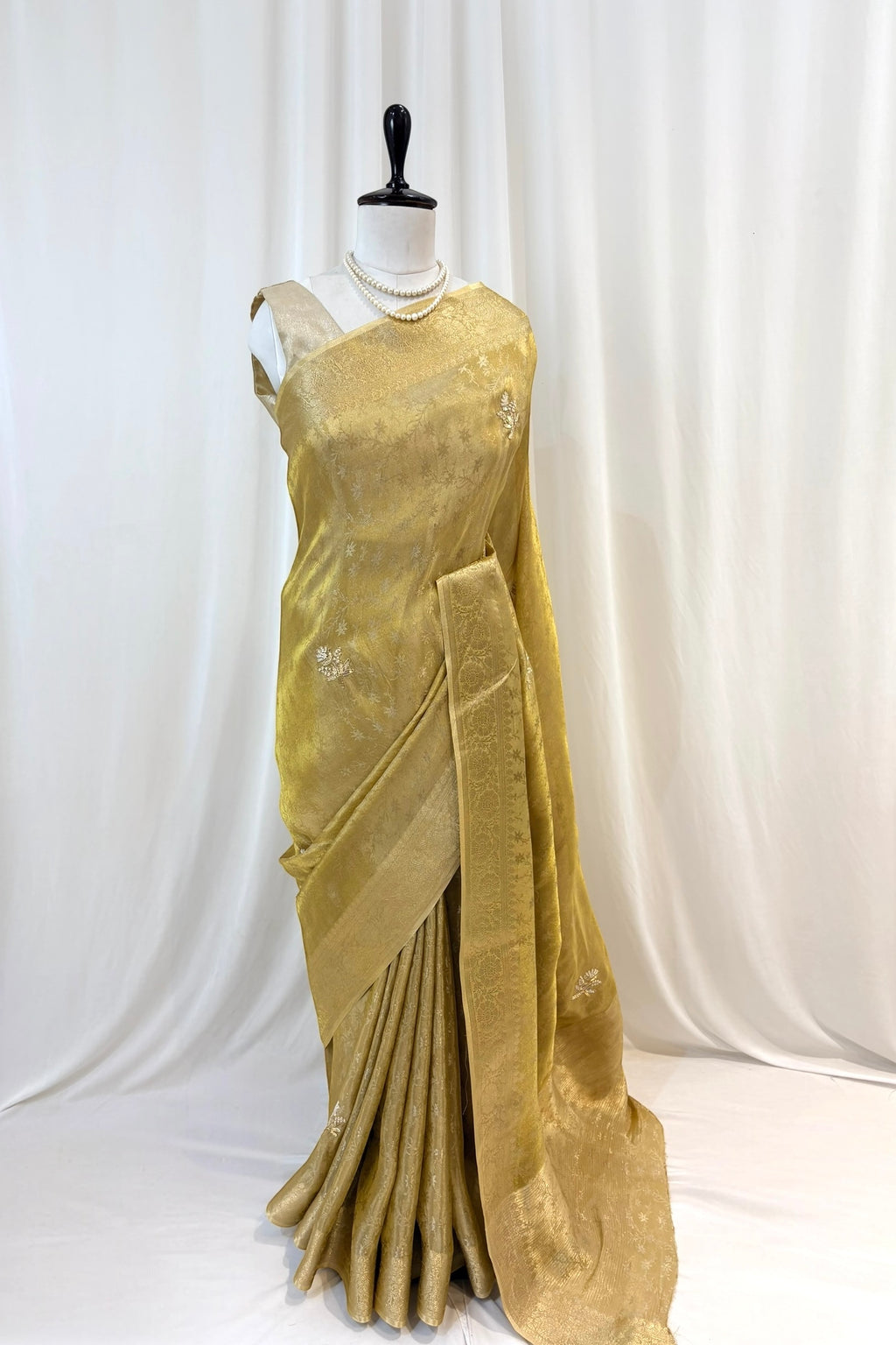 Soft tissue saree - Golden