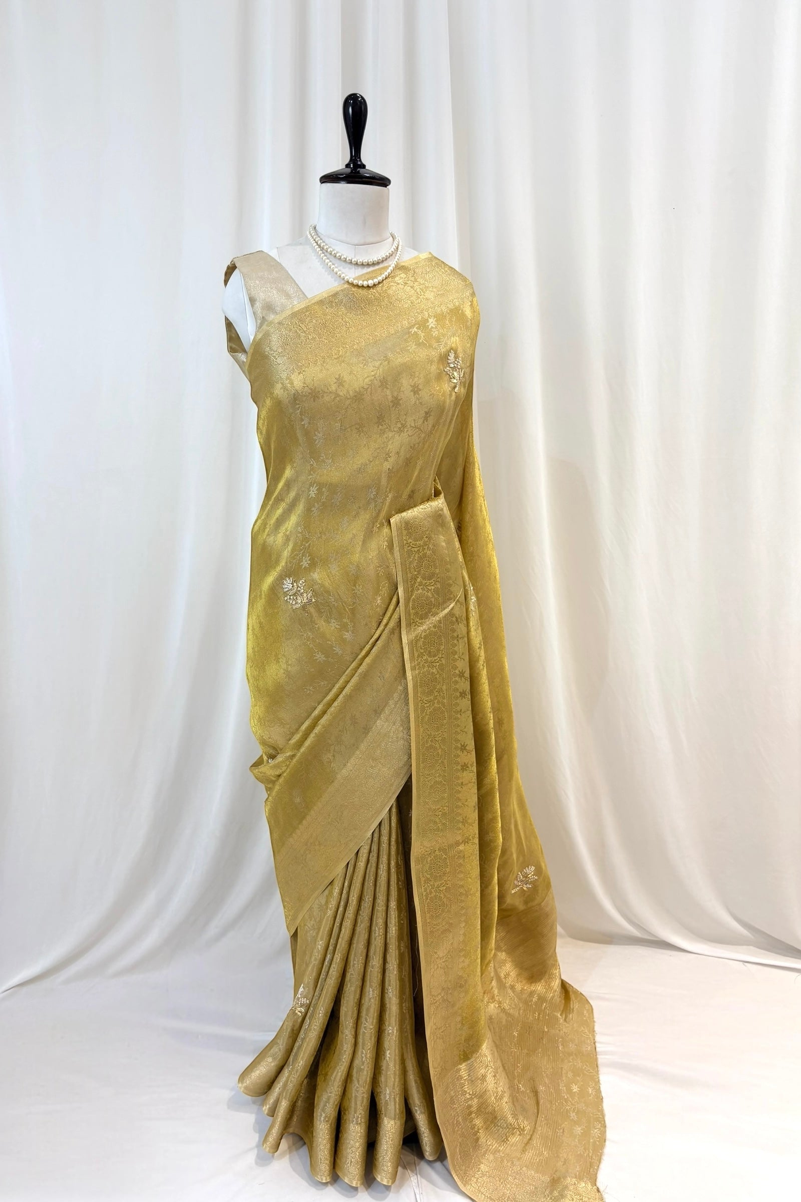 Soft tissue saree - Golden