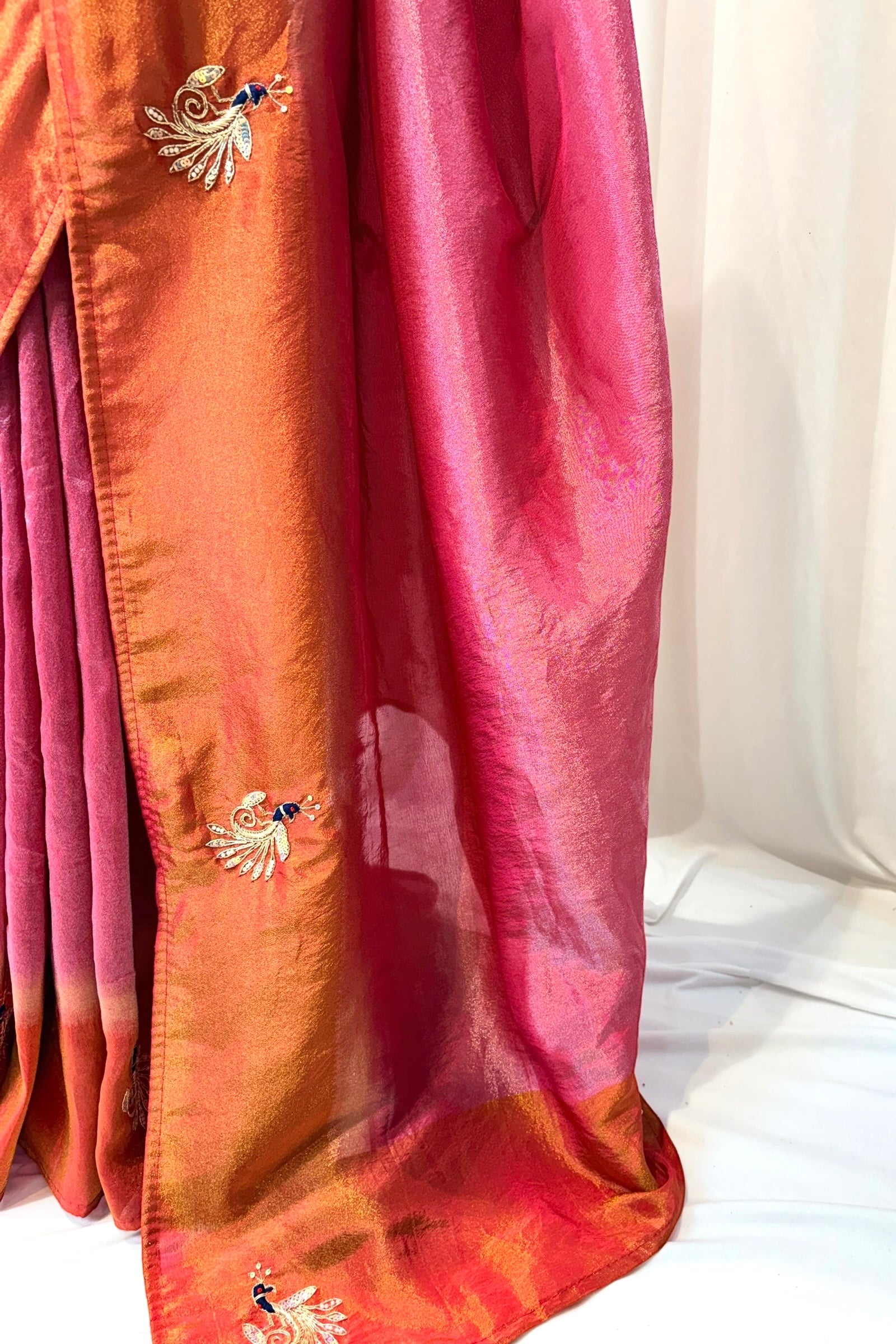 Soft tissue embellished saree - Pink