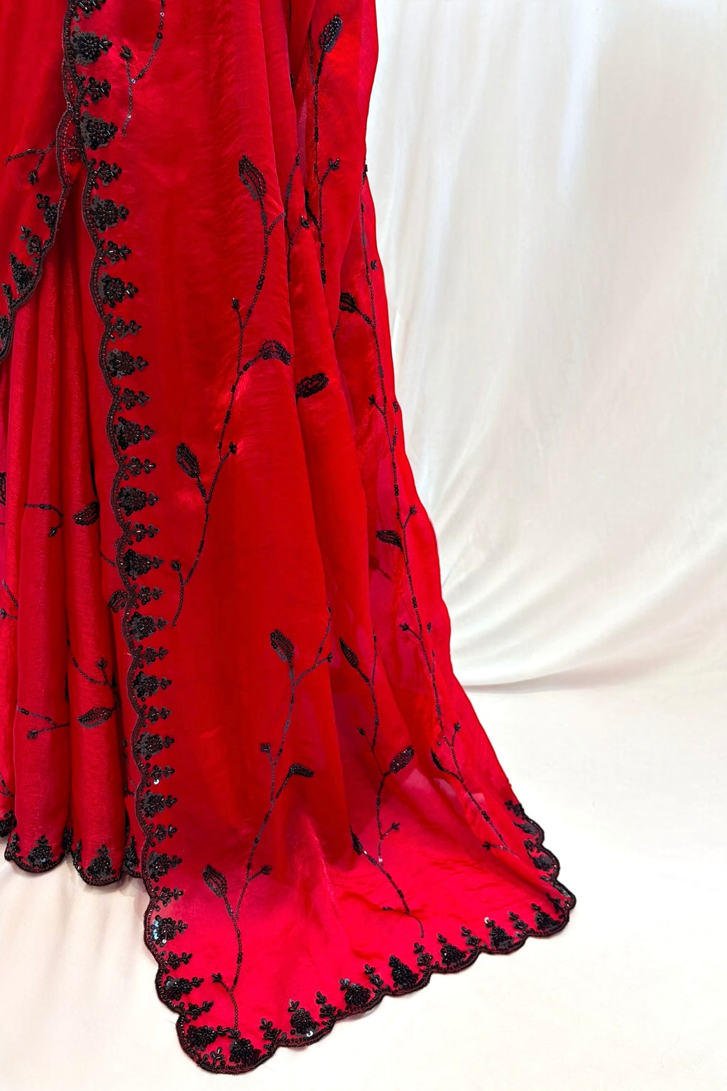 Soft fendy sheen embellished saree - Red