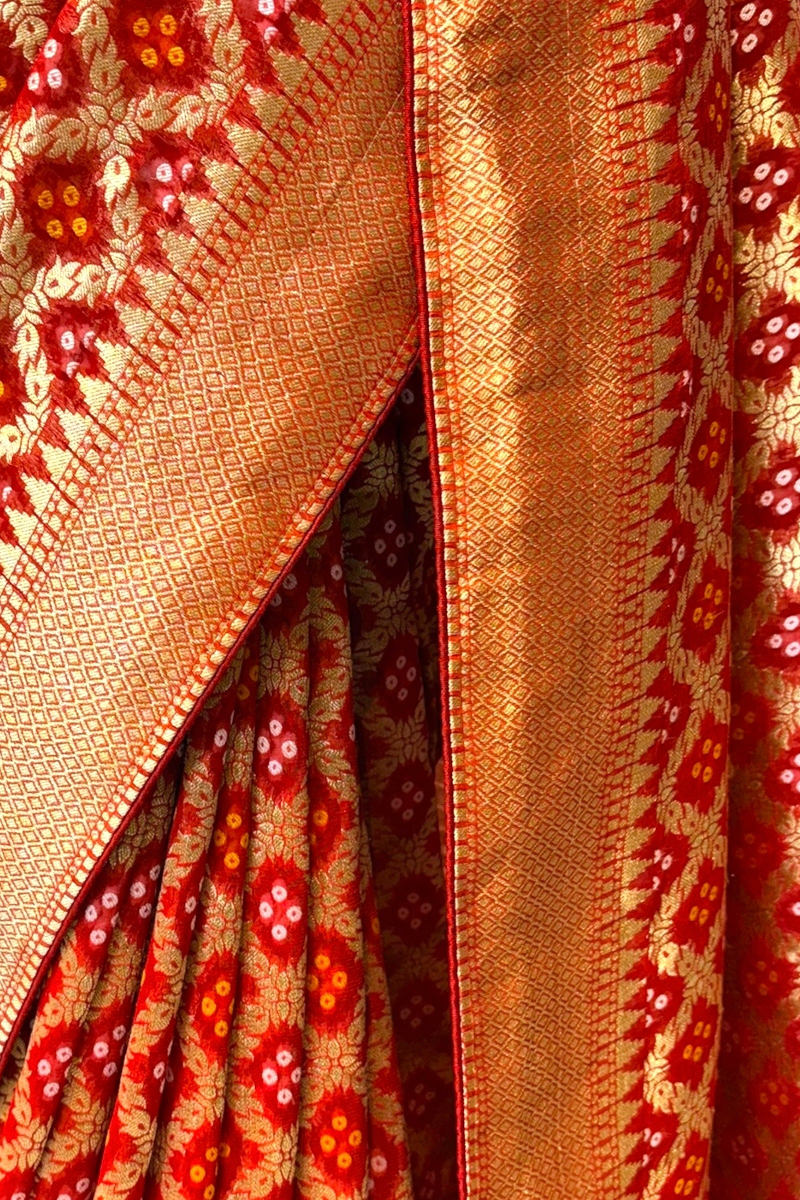 Red georgette zari bandhej saree