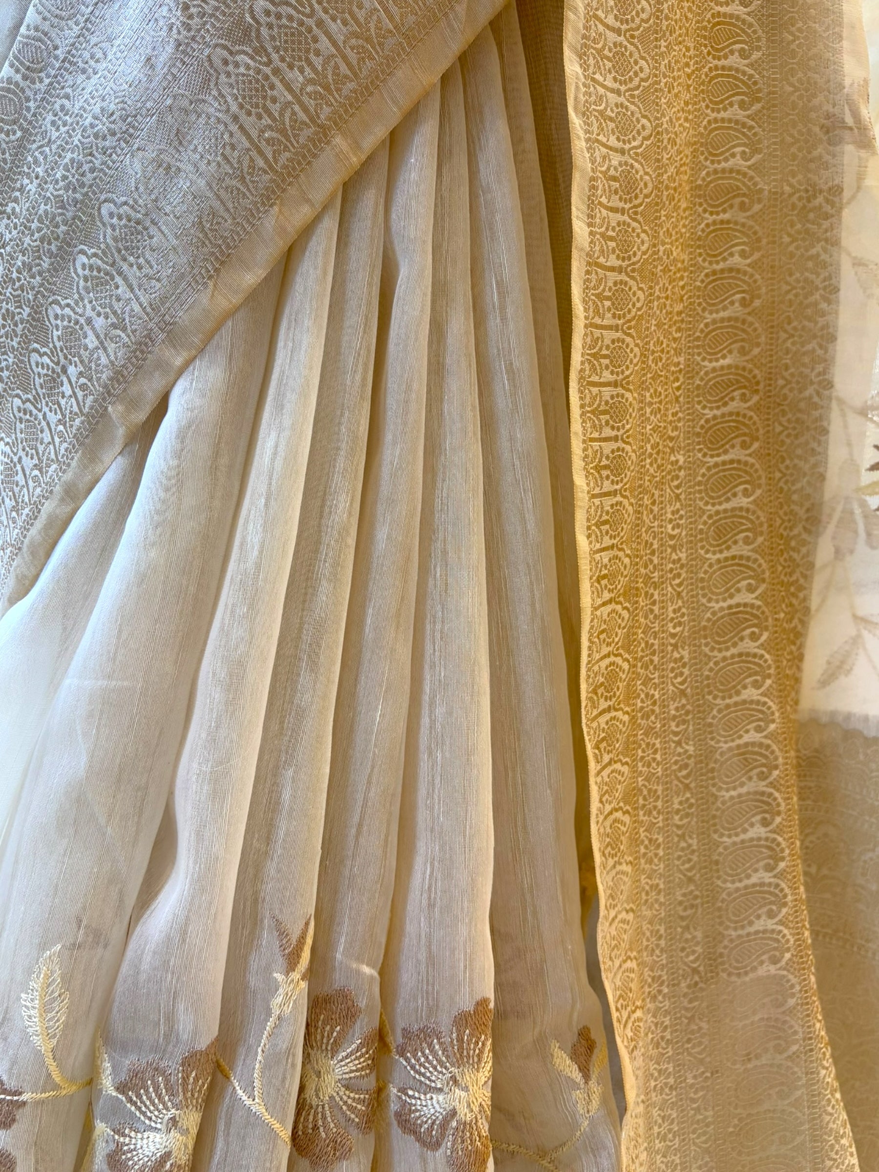 Floral embroidered threadwork saree - Golden