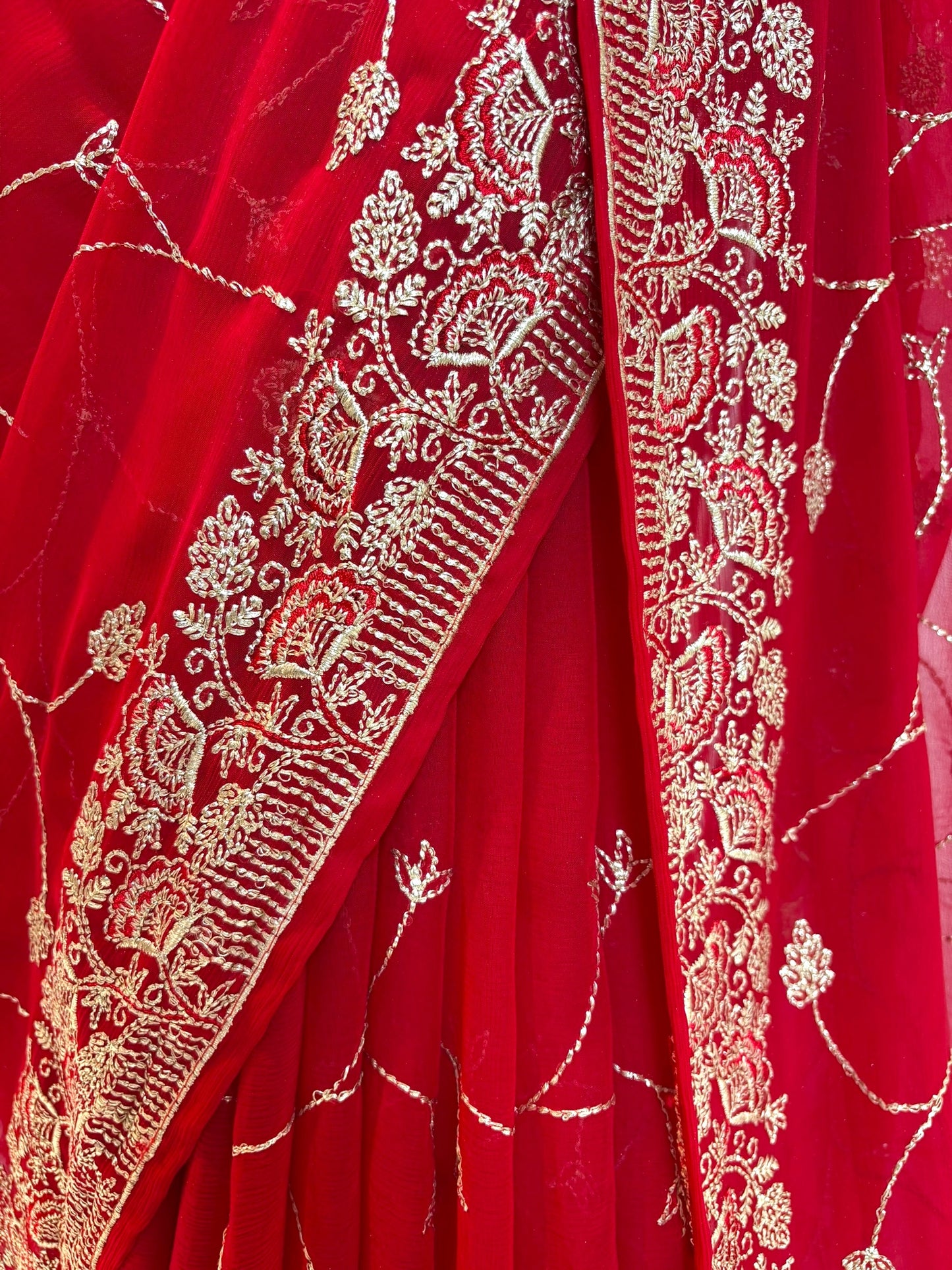 Soft Chiffon Saree Perfect For The Season - Red