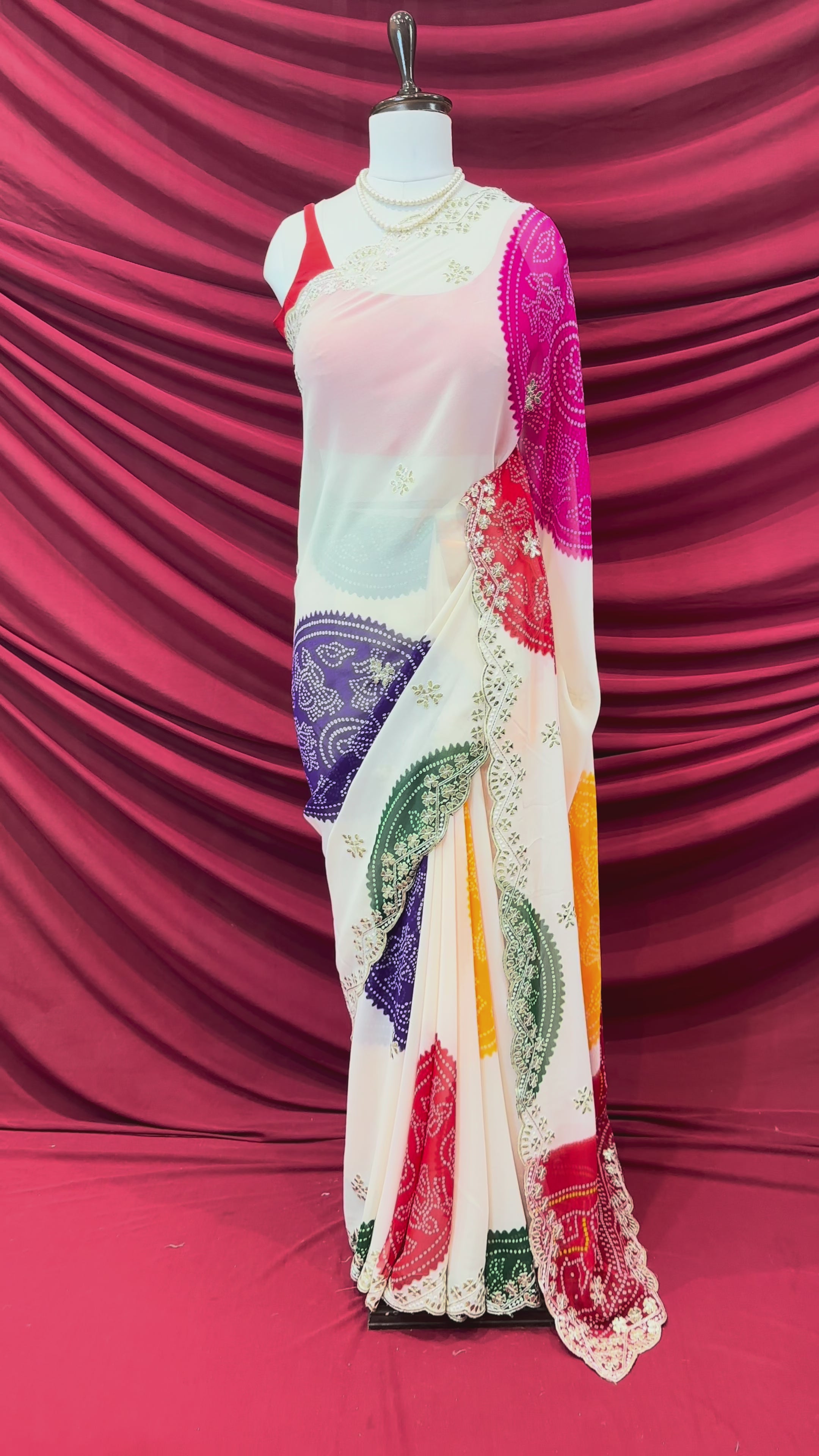 White georgette bandhani print saree
